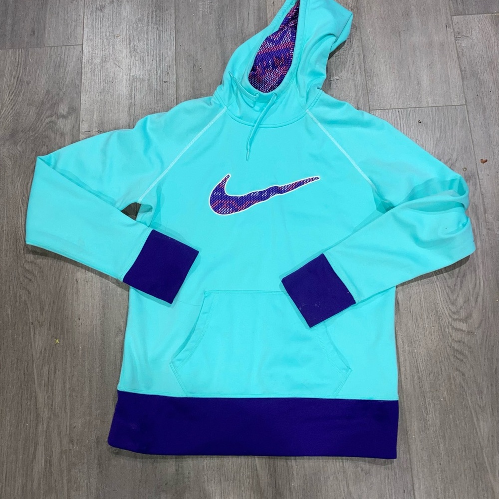 Nike sweatshirt size large